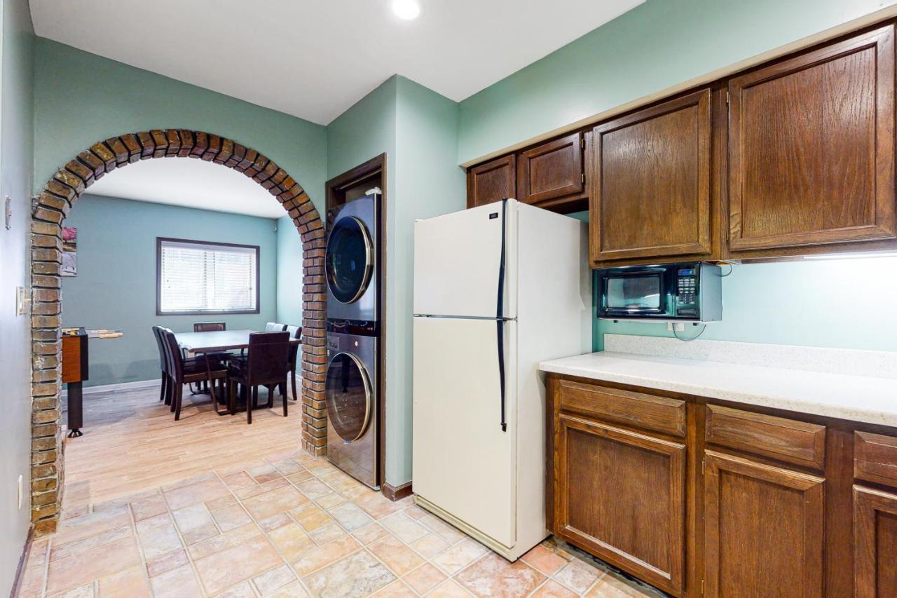 Smoky Mountain Castle Caretaker'S Apartment Sevierville Eksteriør billede